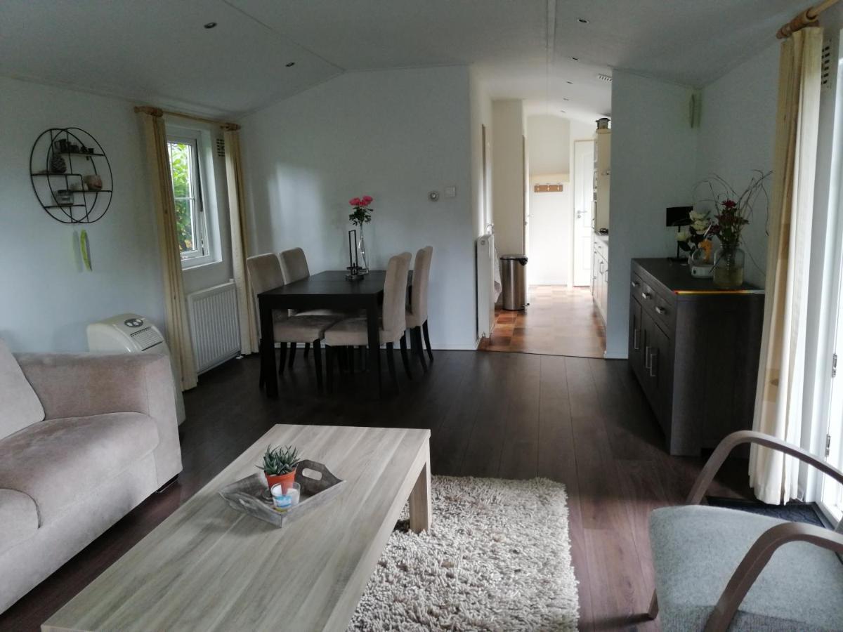 Chalet Veluwe Wageningen Villa ภายนอก รูปภาพ